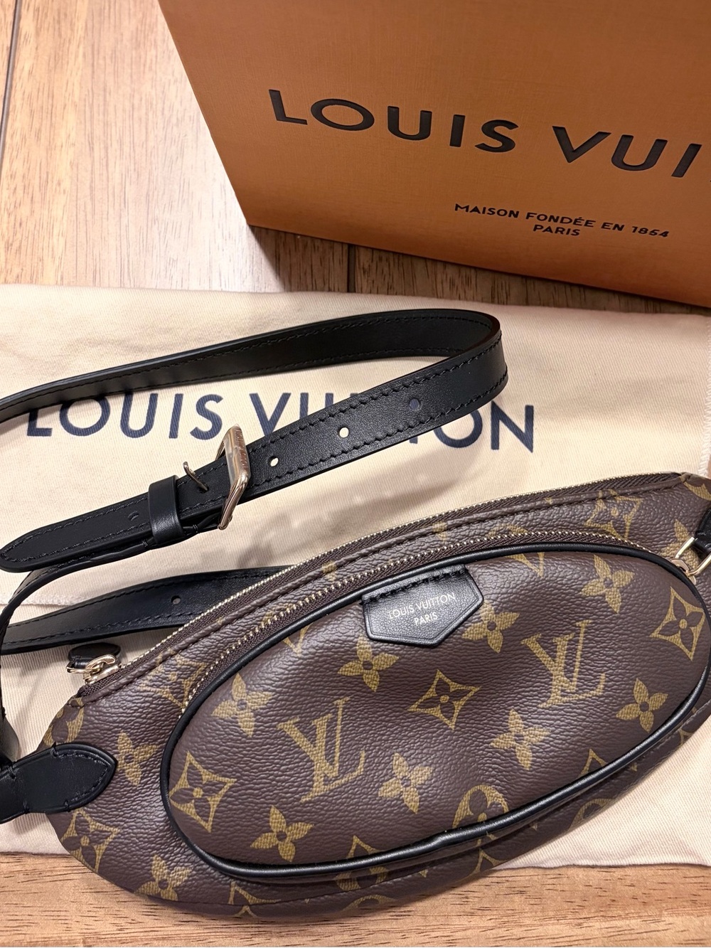 Louis Vuitton Brown Monogram Oval Crossbody with Black Strap “ Keep It” bag